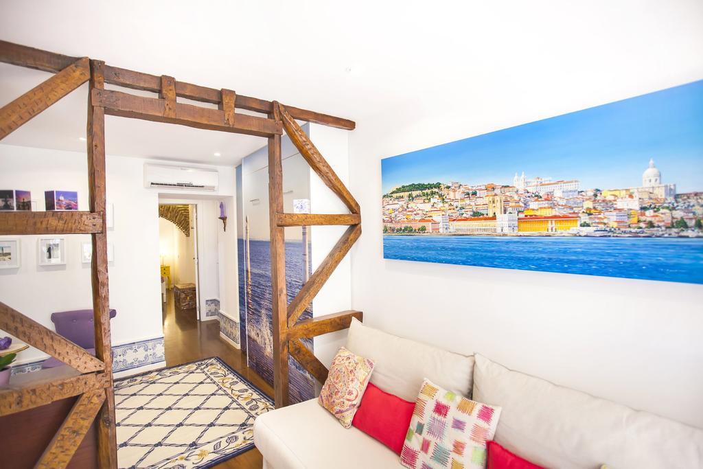Typical Bairro Alto Apartment Лісабон Екстер'єр фото